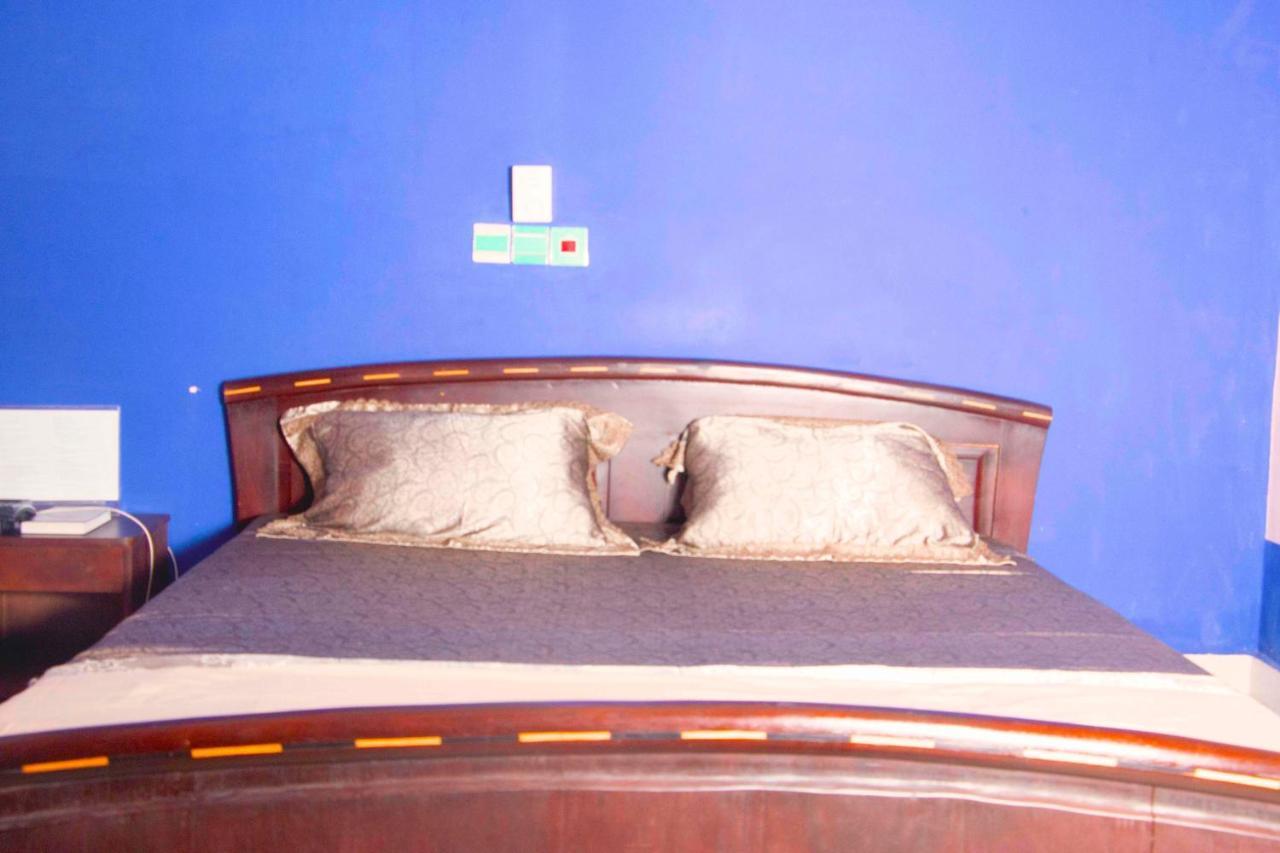 Nora Hotel Cotonou Exterior foto